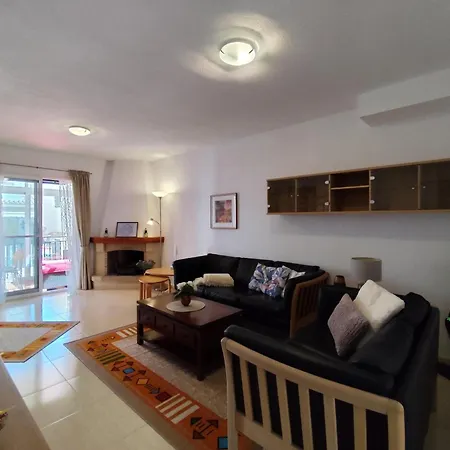 Holiday home Preciosa Casa Con Terraza R32 By Novadesta