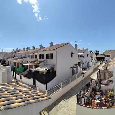 Holiday home Preciosa Casa Con Terraza R32 By Novadesta *